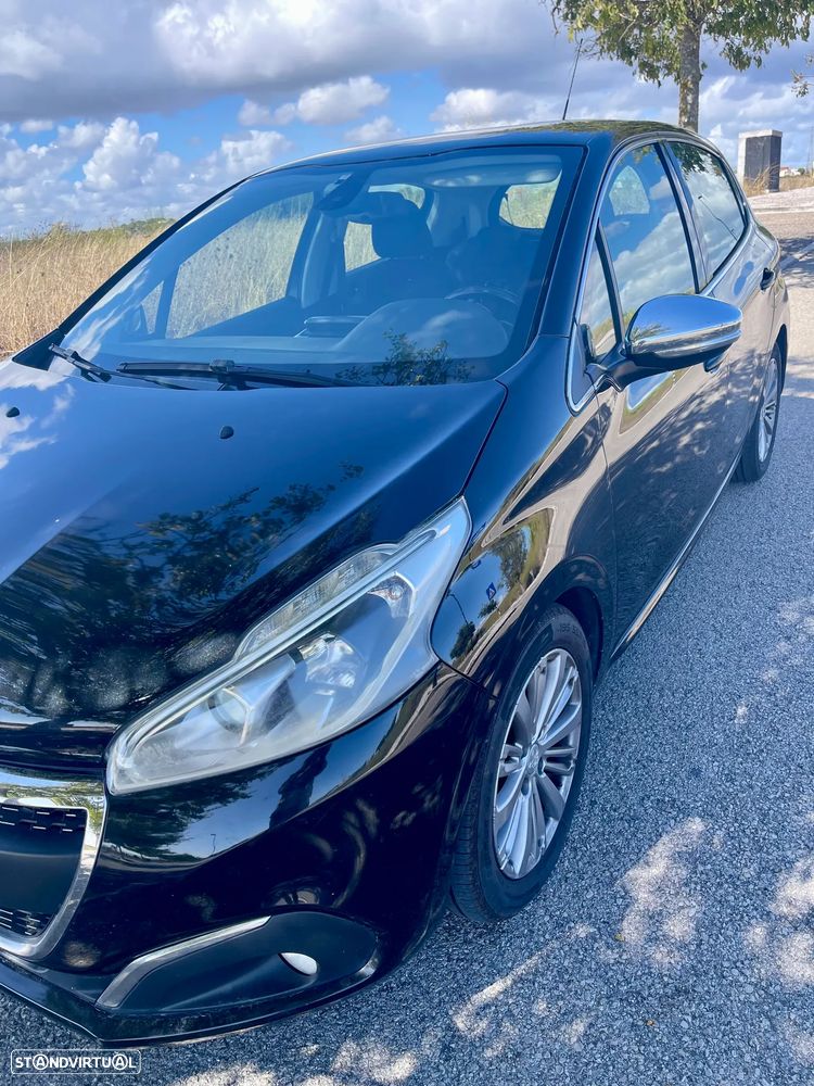 Peugeot 208 1.6 BlueHDi Allure - 5
