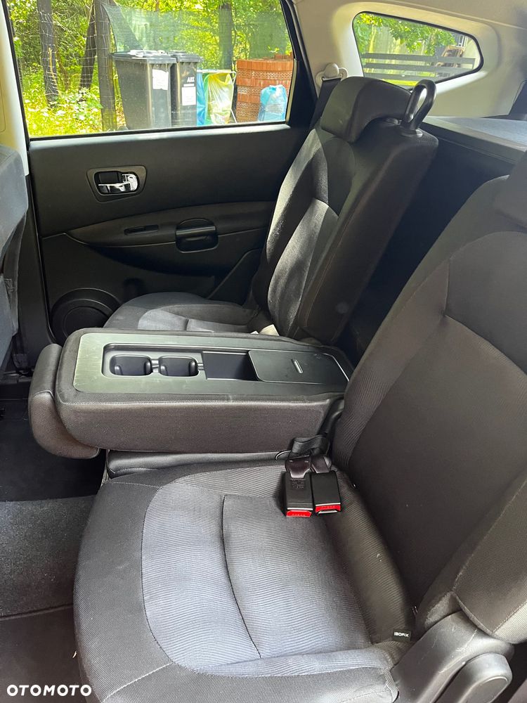 Nissan Qashqai+2 - 5