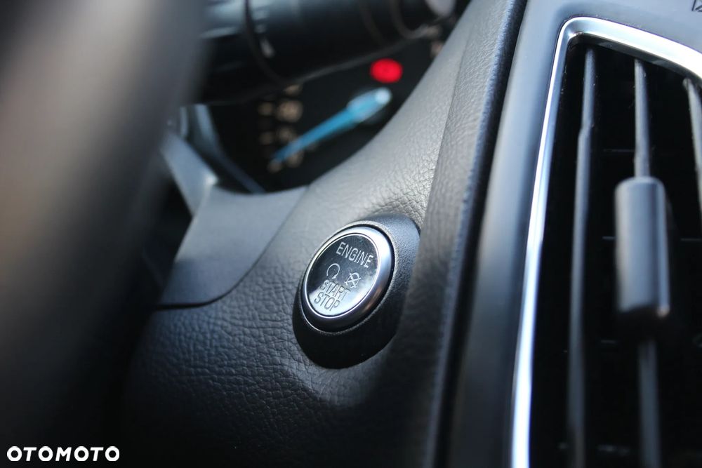 Ford Focus 1.0 EcoBoost Titanium ASS - 29