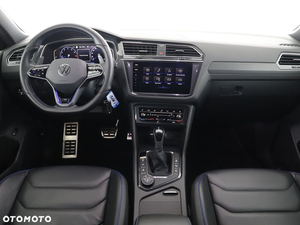 Volkswagen Tiguan - 9