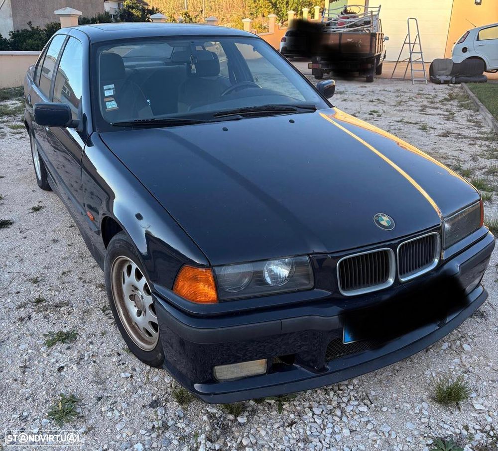 BMW 318 tds Touring Exclusive - 3