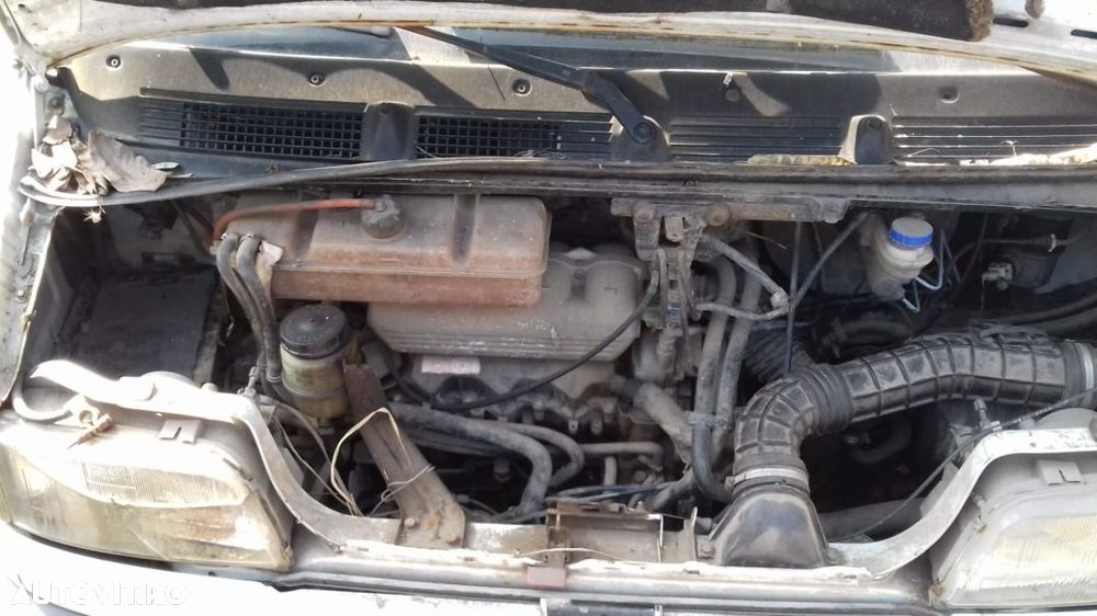 Dezmembrari  Peugeot Boxer (230)  1994  > 2002 2.5 D Motorina - 2