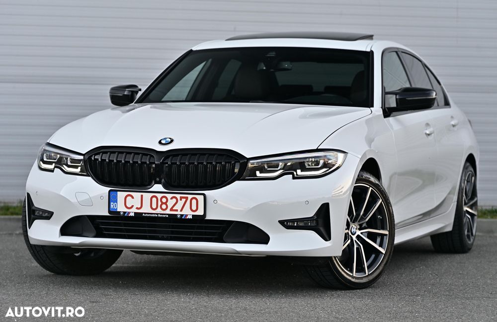 BMW Seria 3 330i xDrive Aut. Luxury Line - 12