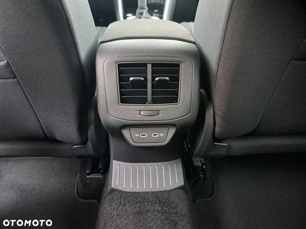 Volkswagen T-Roc 1.5 TSI Life Plus DSG - 37