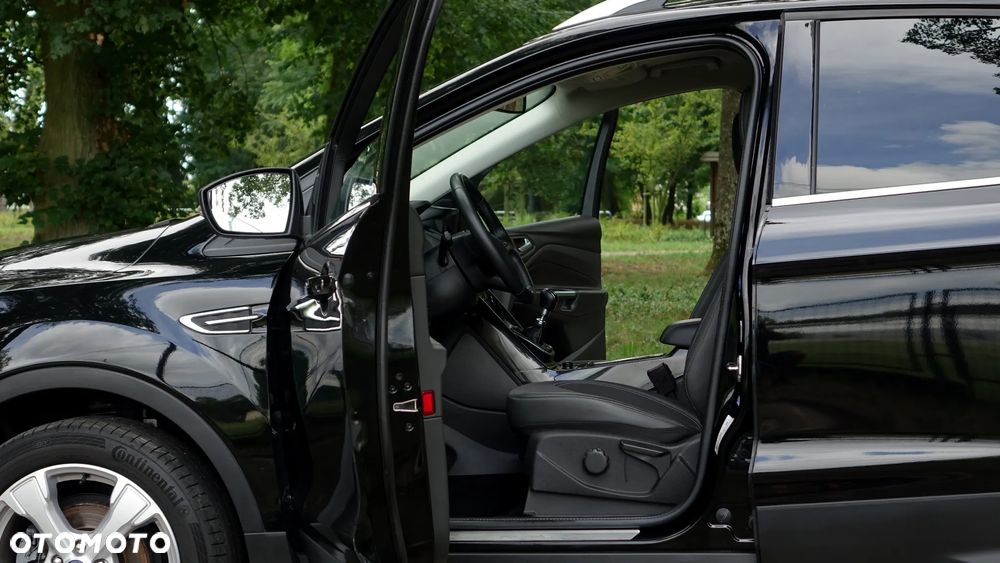 Ford Kuga 1.5 EcoBoost 2x4 Titanium - 7