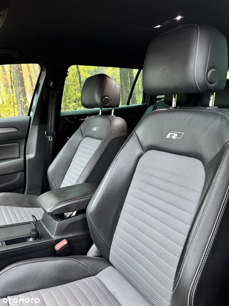 Volkswagen Passat - 8