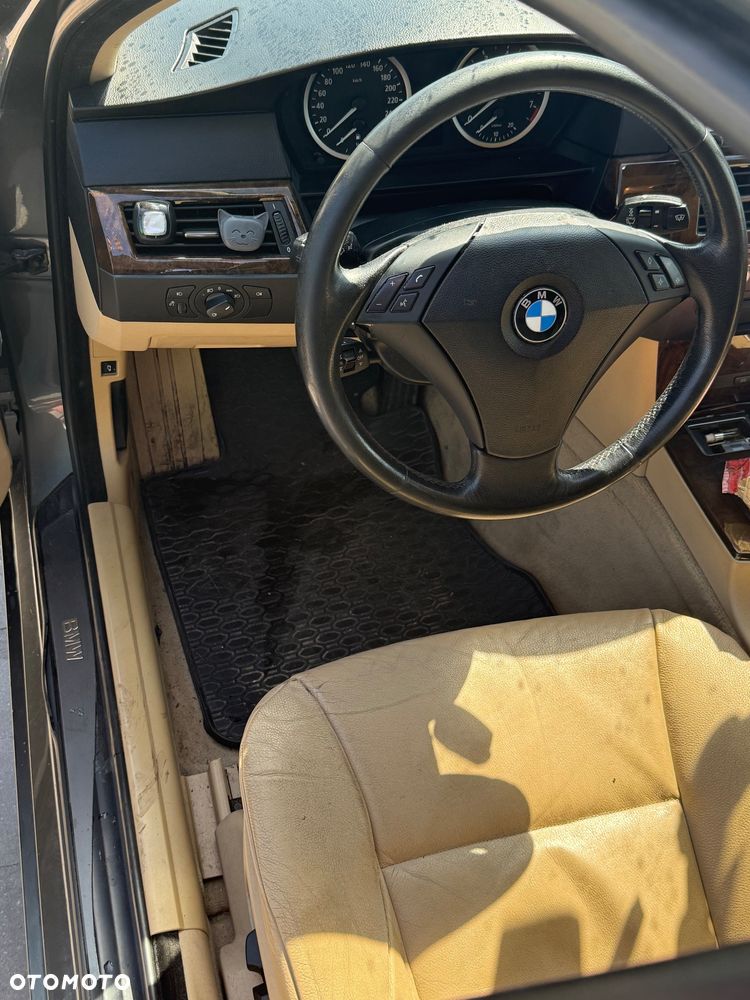BMW Seria 5 - 17