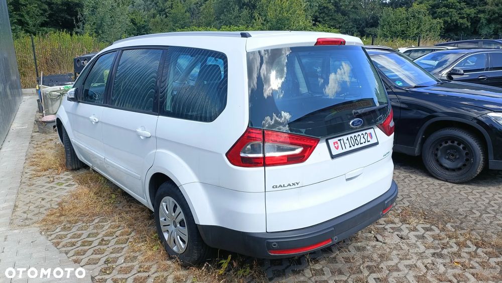 Ford Galaxy - 3
