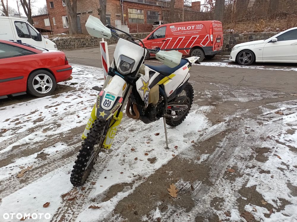 Husqvarna FE - 7