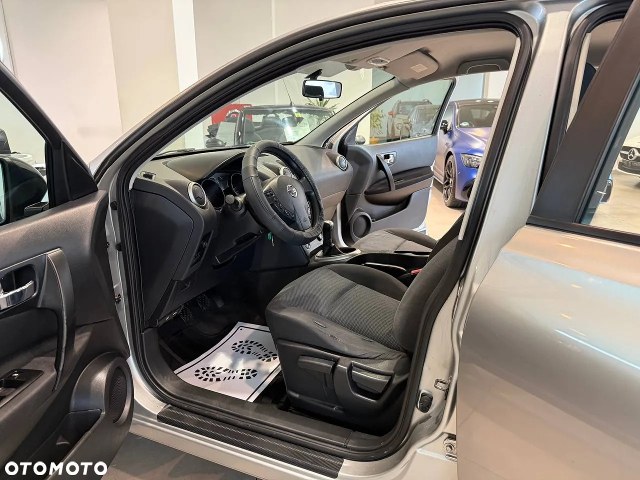 Nissan Qashqai 1.6 Acenta - 21