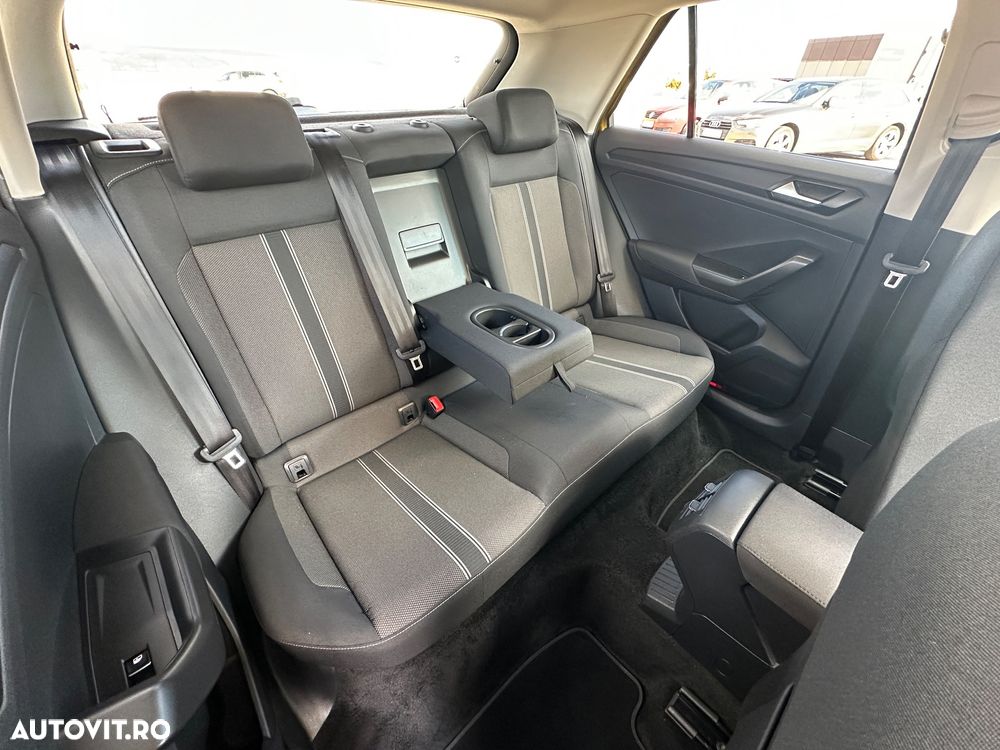 Volkswagen T-ROC 1.6 TDI Design - 8