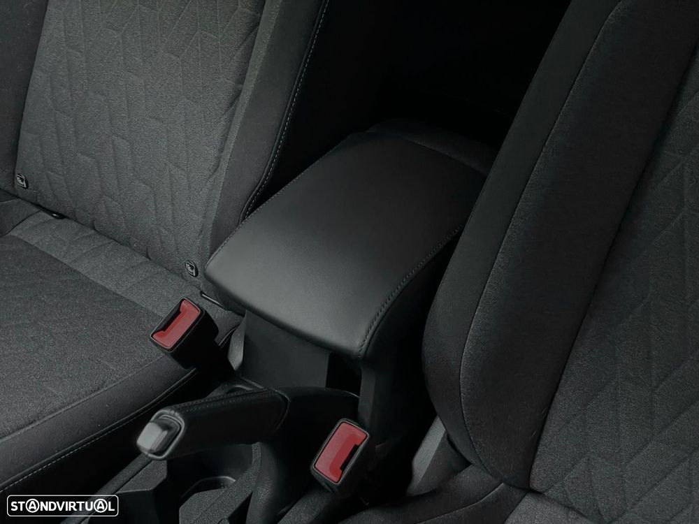 VW T-Cross 1.0 TSI Life - 20