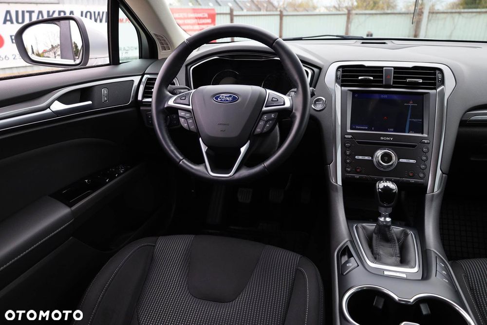Ford Mondeo 2.0 EcoBlue Titanium - 35