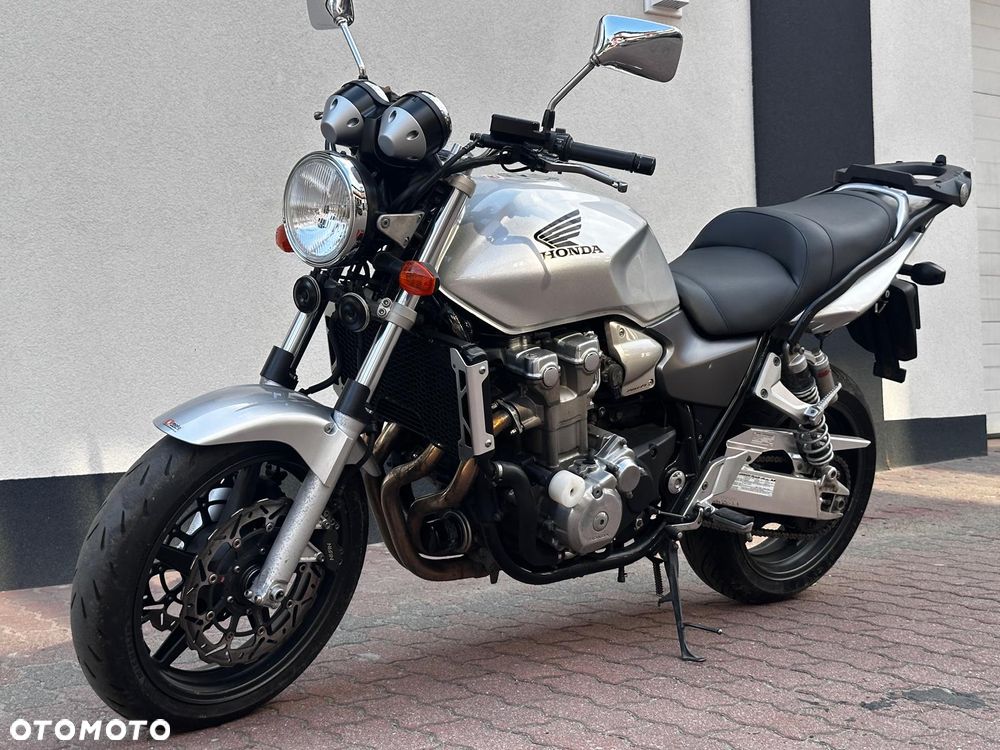 Honda CB - 4