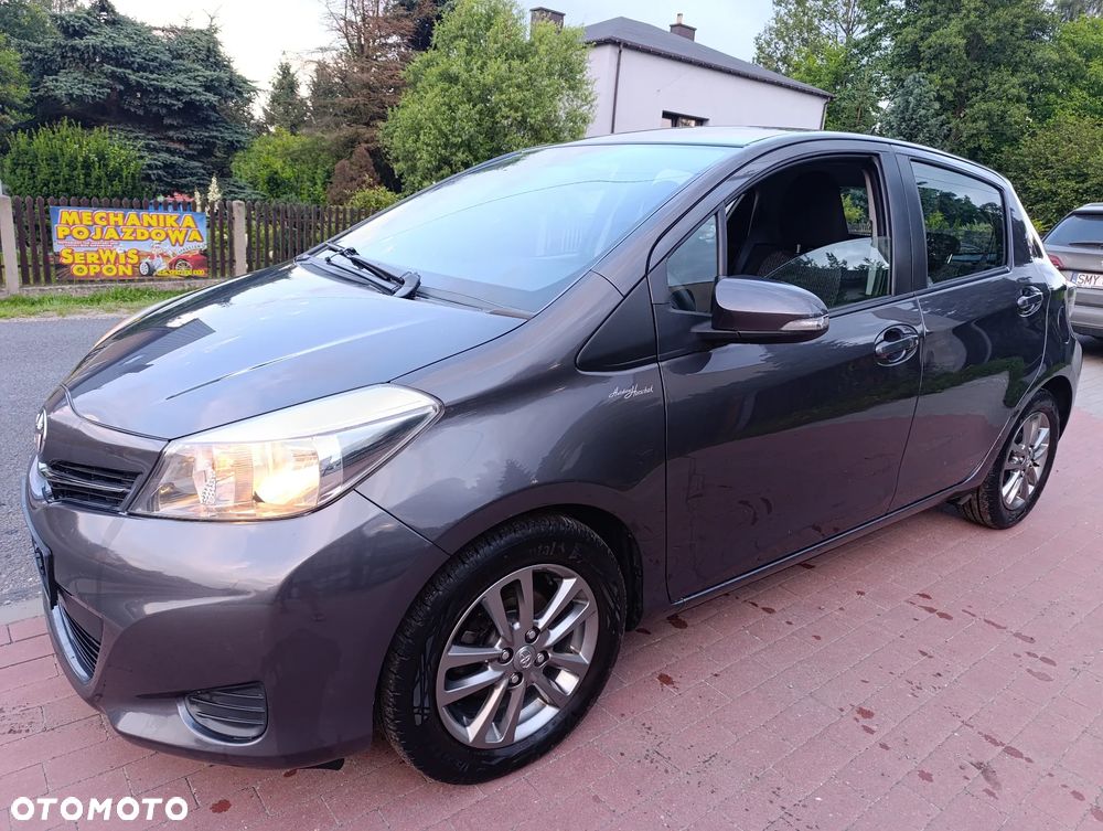 Toyota Yaris 1.33 Dynamic - 26