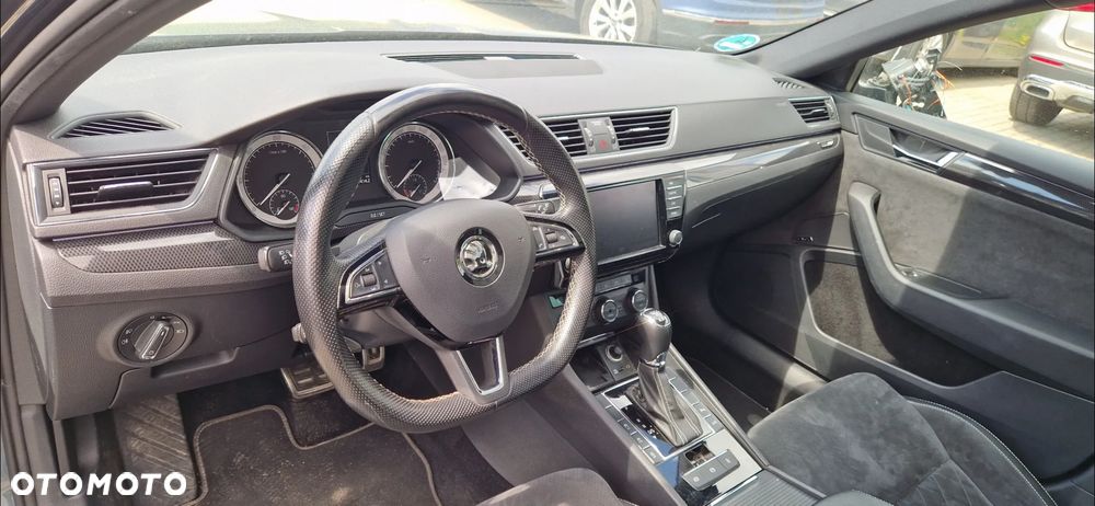 Skoda Superb 2.0 TDI 4x4 Sportline DSG - 13