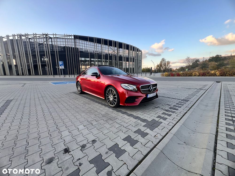 Mercedes-Benz Klasa E 400 4-Matic 9G-TRONIC - 12