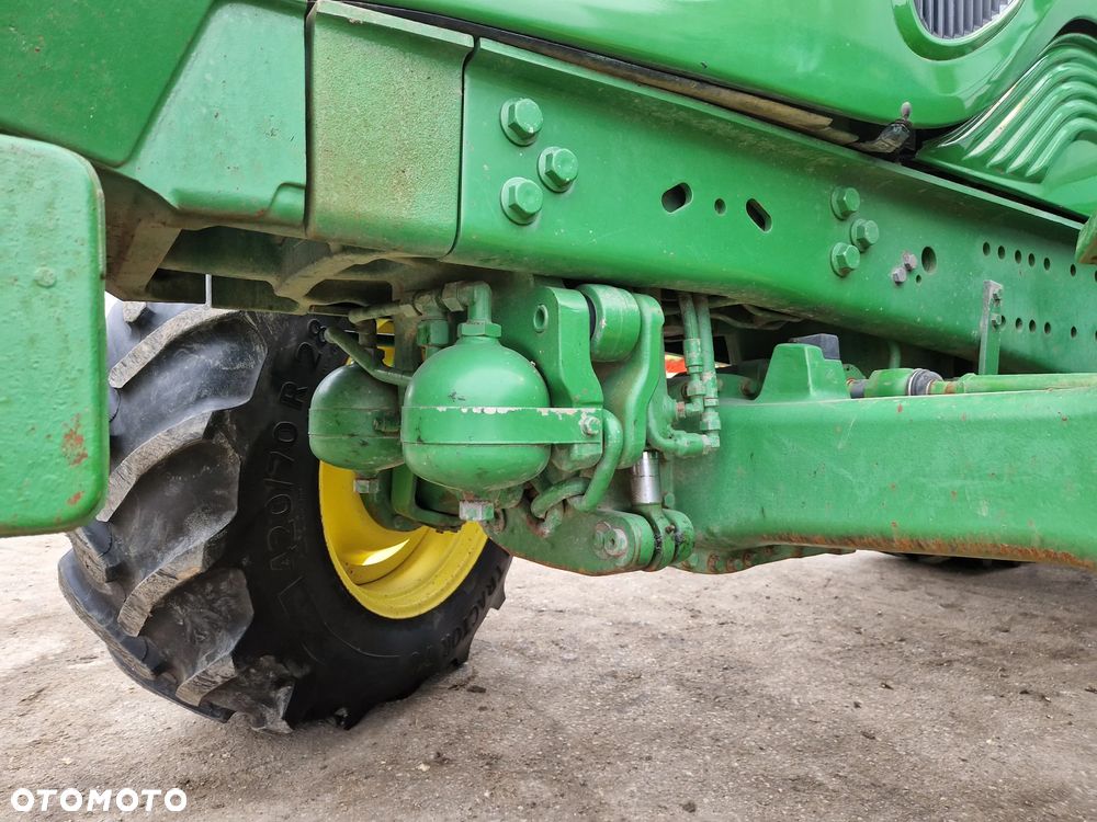 John Deere 6630 - 8