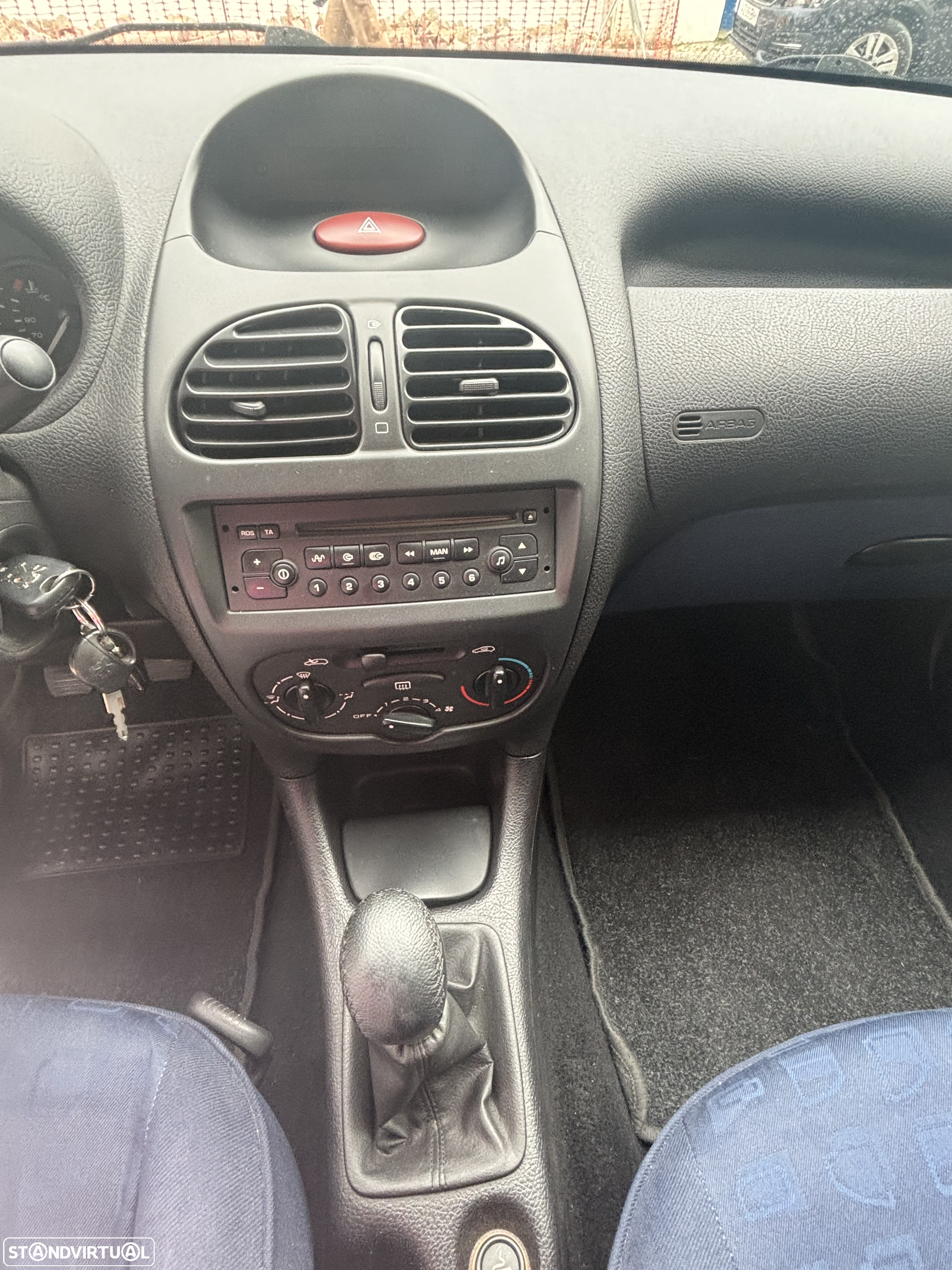 Peugeot 206 1.1 XT - 6
