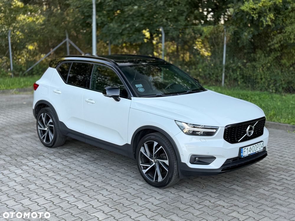 Volvo XC 40 T5 AWD Geartronic R-Design - 1