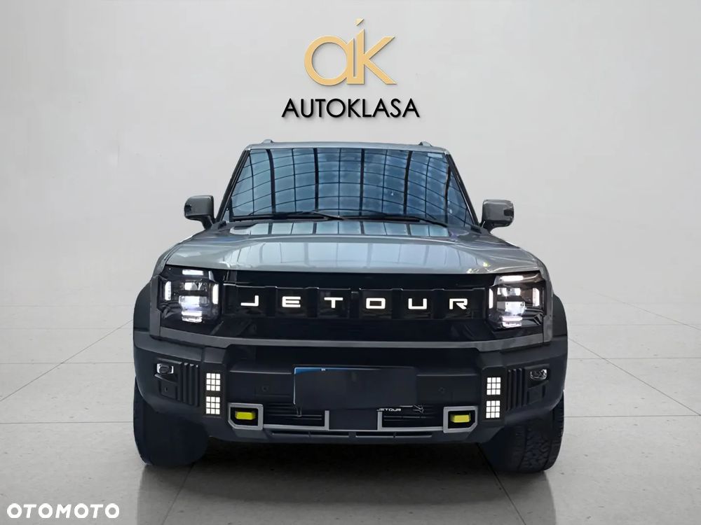 Jetour Traveller - 2