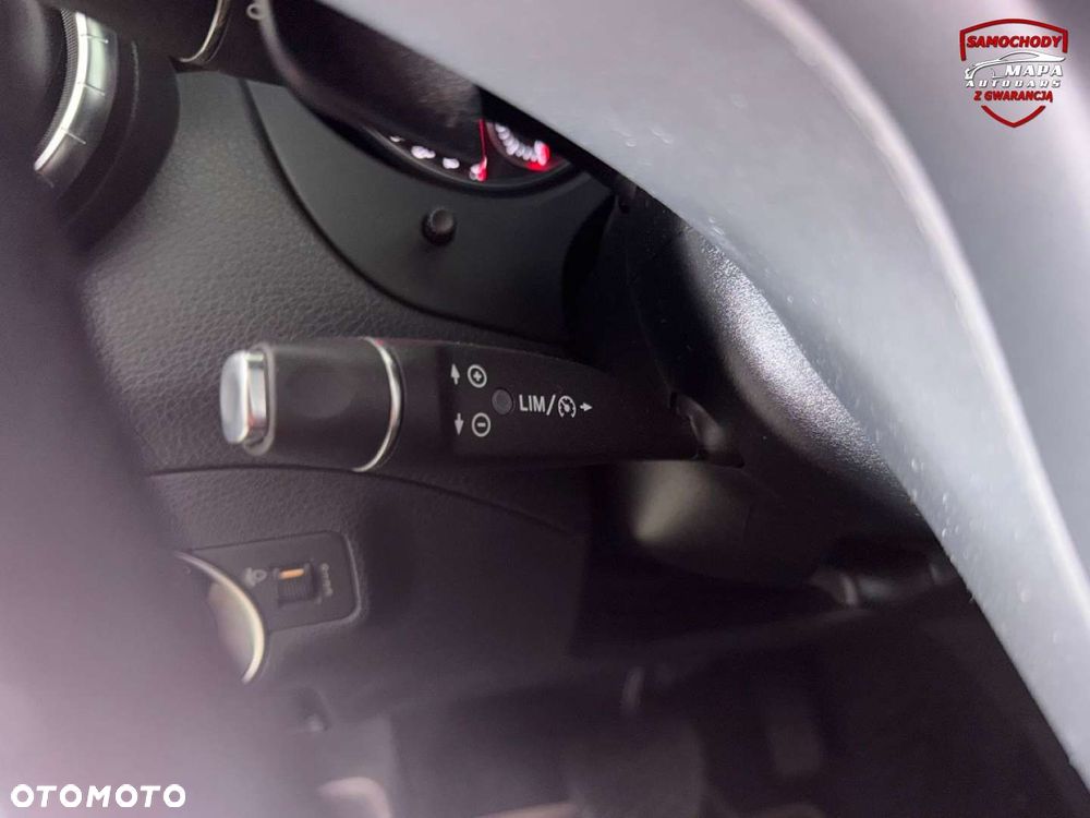 Mercedes-Benz CLA - 17