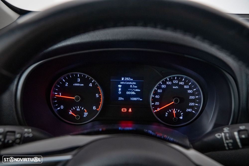 Kia Sportage 1.6 CRDI ISG MHEV Urban - 4