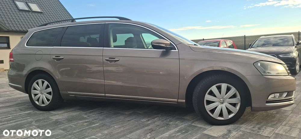 Volkswagen Passat 1.6 TDI BlueMotion - 19