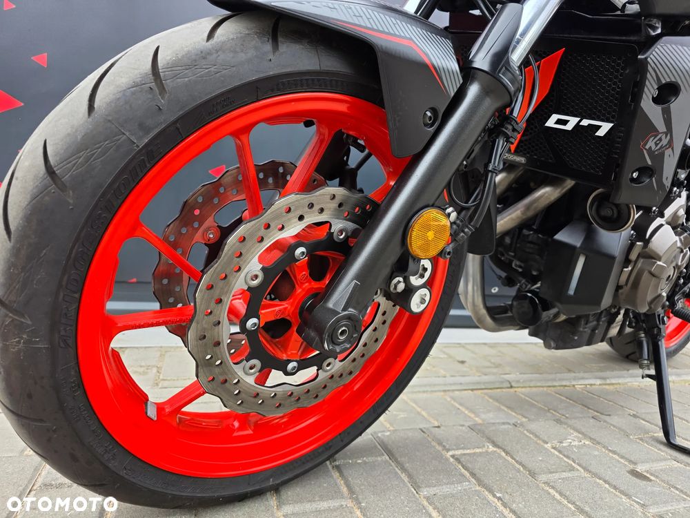 Yamaha MT - 15