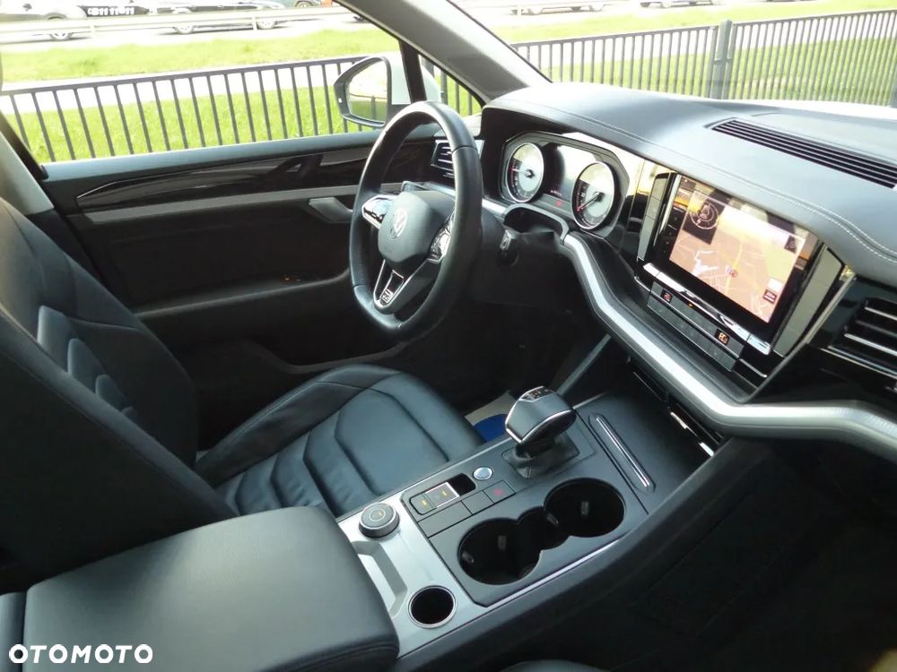 Volkswagen Touareg 3.0 V6 TDI SCR 4Mot - 16