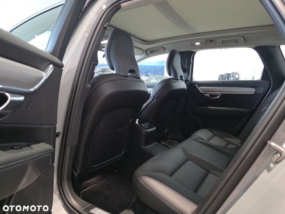 Volvo V90 - 20