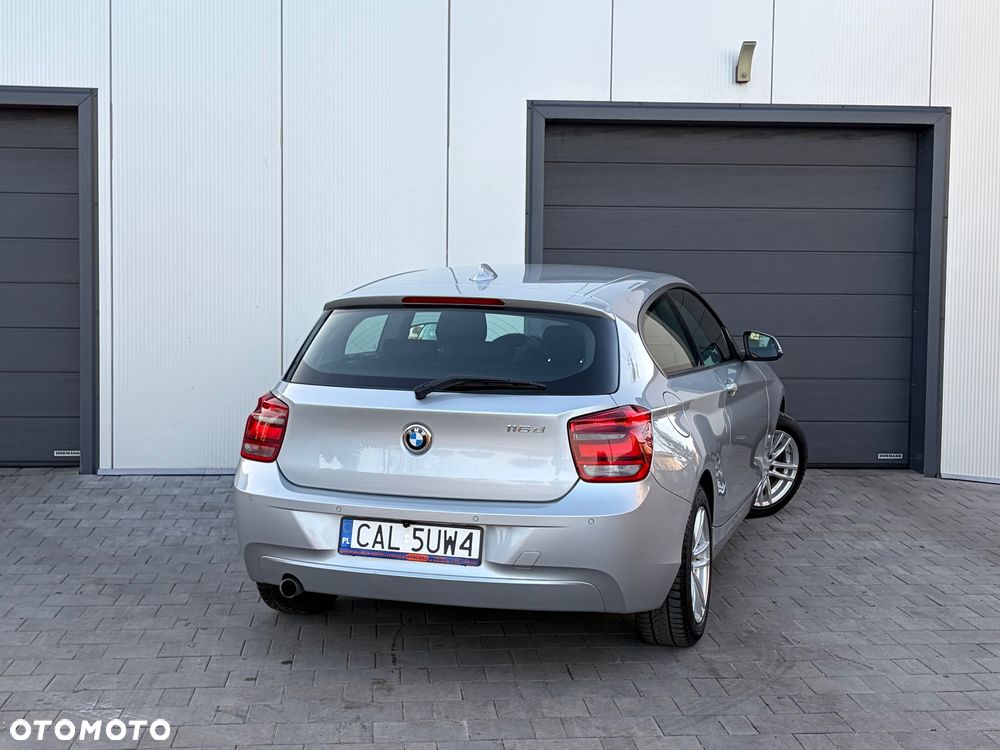 BMW Seria 1 116d EfficientDynamics Edition - 13