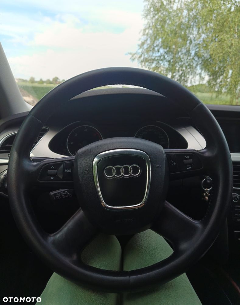 Audi A4 Avant 2.0 TDI Multitronic - 16