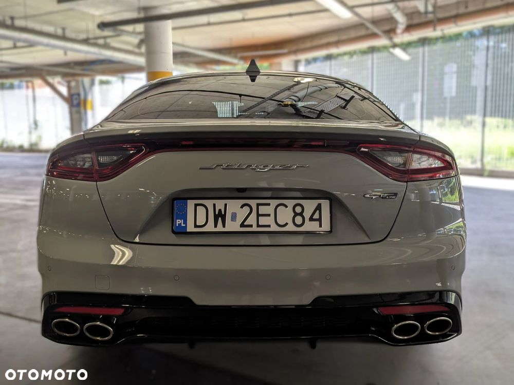 Kia Stinger 2.0 T-GDI GT Line - 6