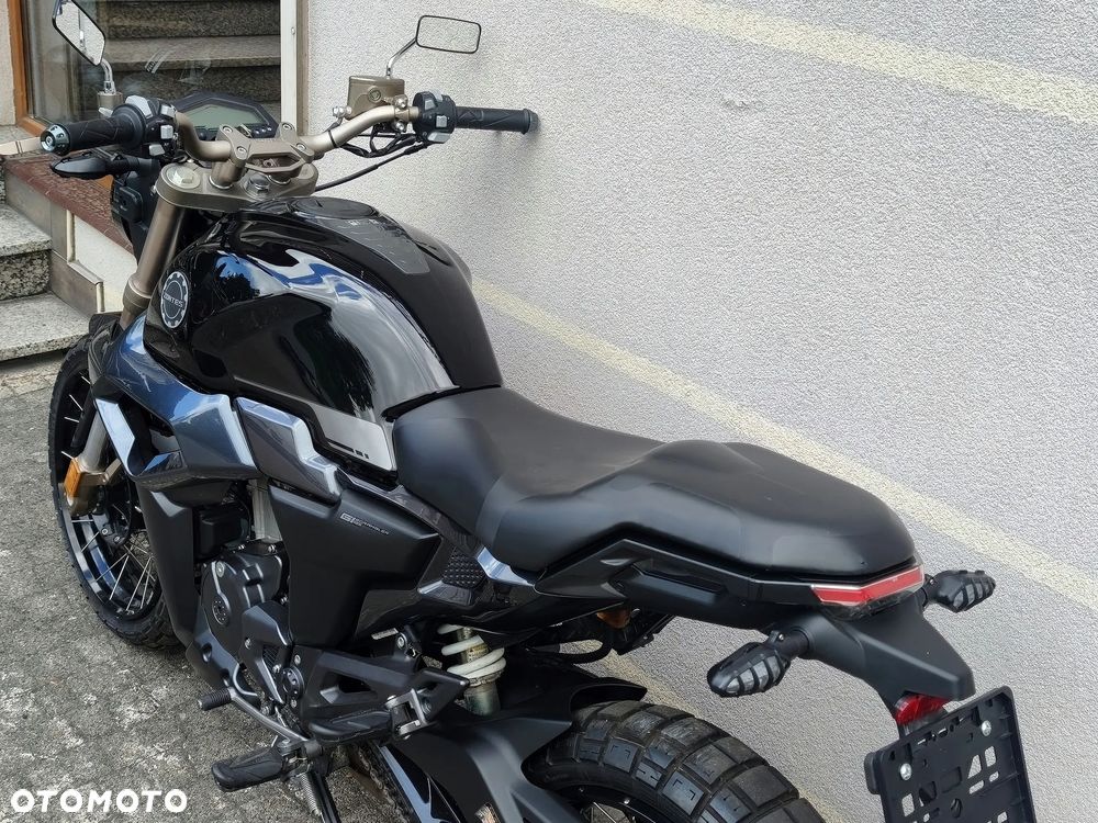 Zontes 125 G1 Spoke - 15