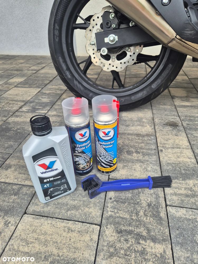 QJMOTOR SRK 125R - 10