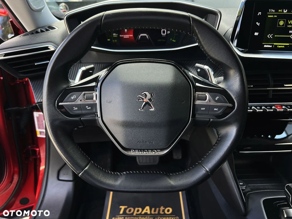 Peugeot 2008 1.5 BlueHDi Allure Pack S&S EAT8 - 24