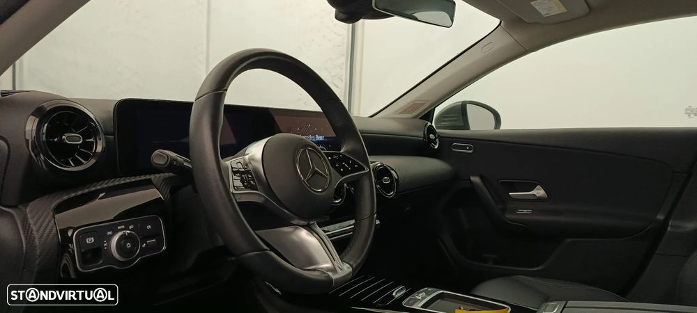 Mercedes-Benz A 250 Limousine e - 20