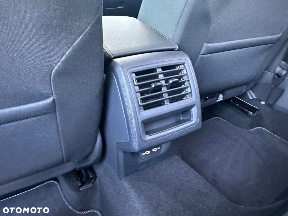 Volkswagen Golf Variant 1.5 TSI Life Plus - 26