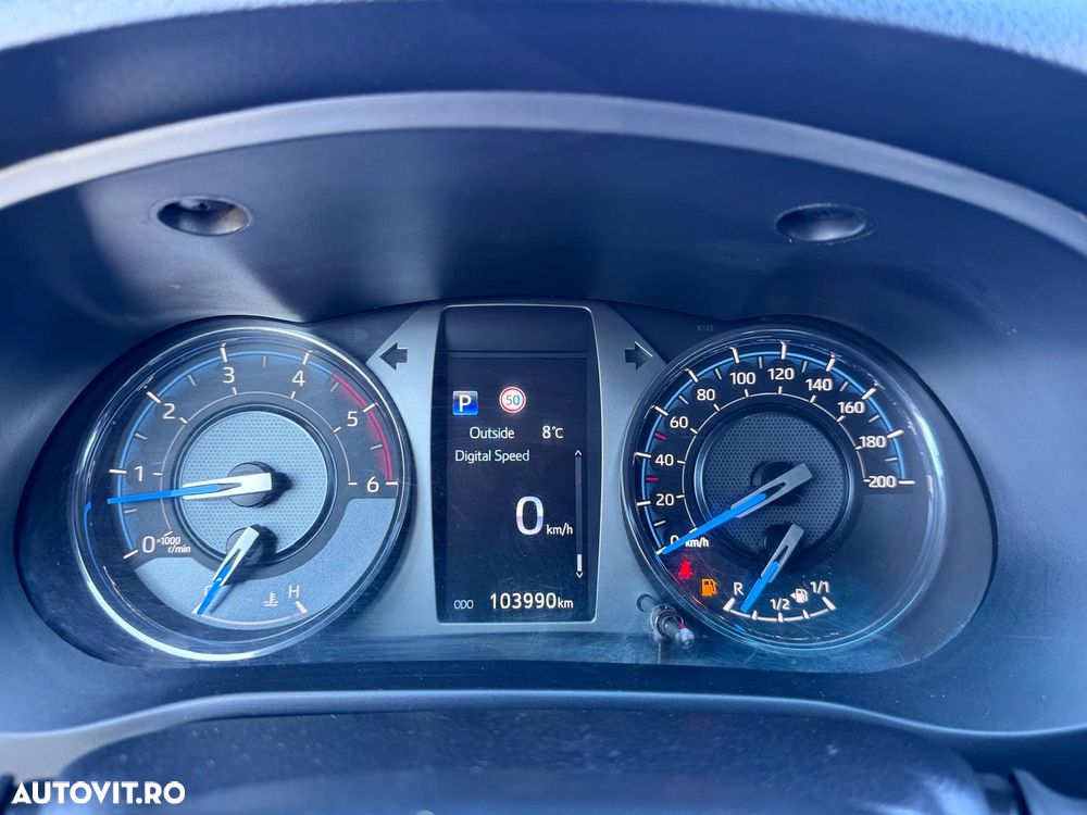 Toyota Hilux 2.8D 204CP 4x4 Double Cab AT Invincible - 26