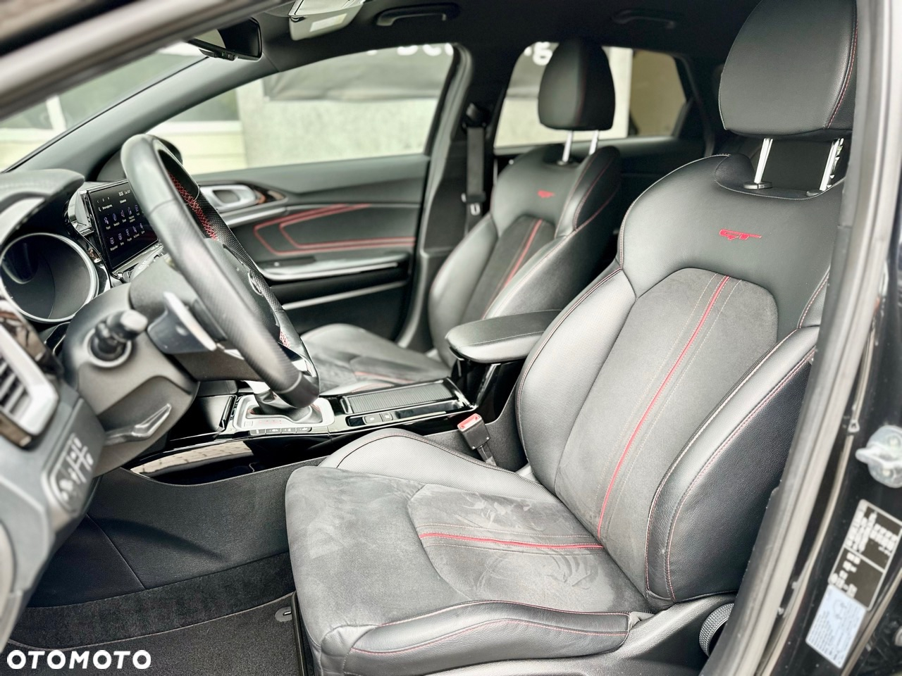 Kia ProCeed 1.6 T-GDI GT DCT - 15