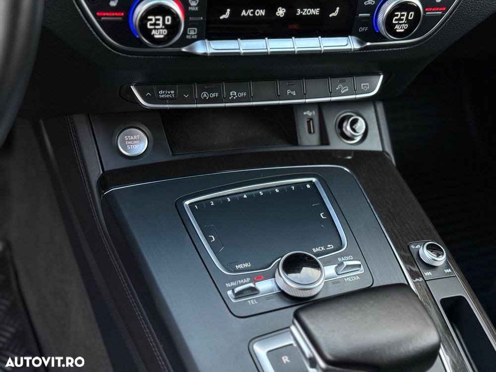 Audi Q5 2.0 TDI Quattro S tronic - 27