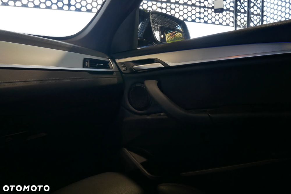 BMW X1 xDrive28i - 25