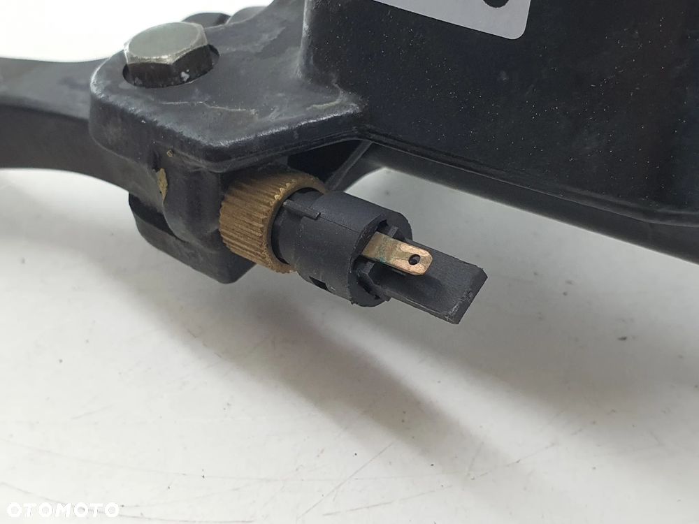 E-MAX 90S POMPA HAMULCA PRZÓD M1 - 5