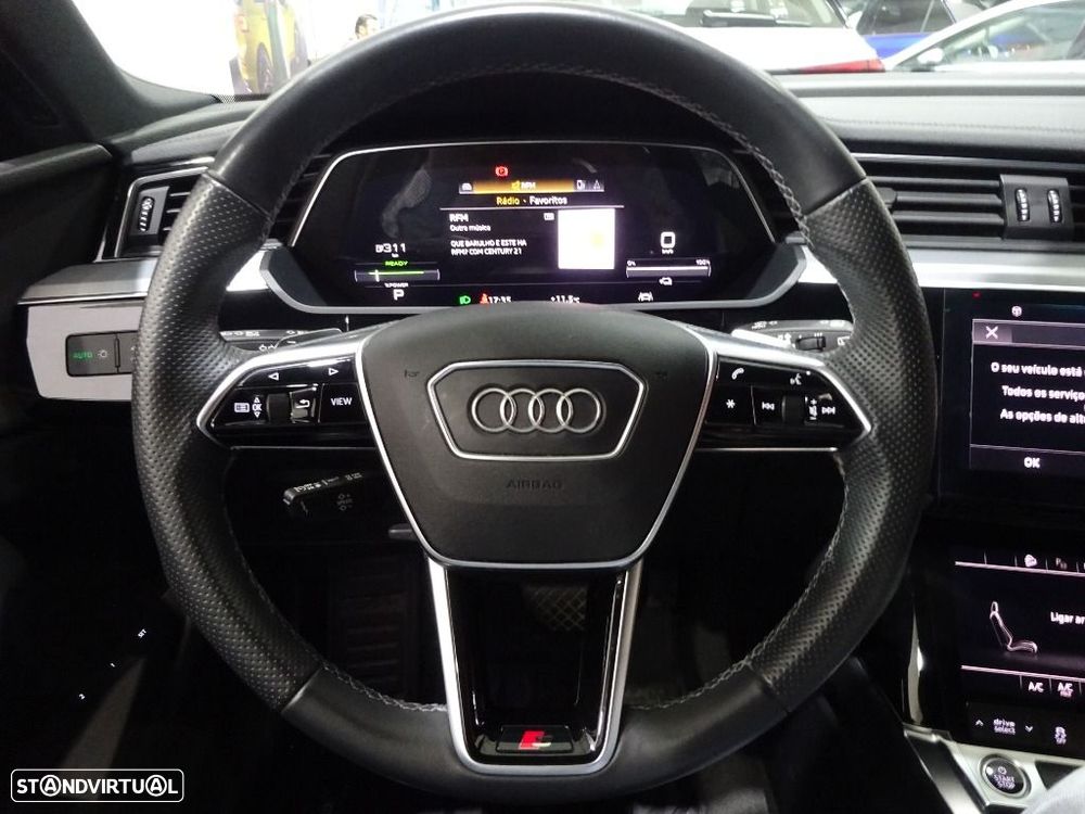 Audi e-tron 55 quattro S line - 13