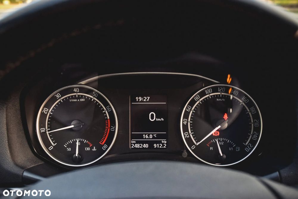 Skoda Octavia 2.0 TSI RS - 24