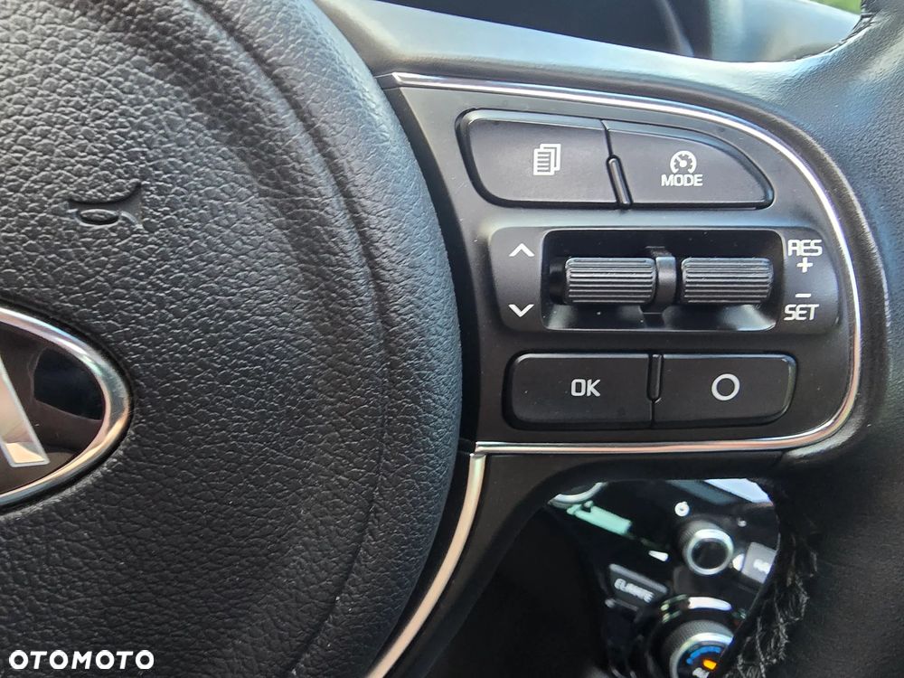 Kia Sportage 2.0 CRDI AWD VISION - 32