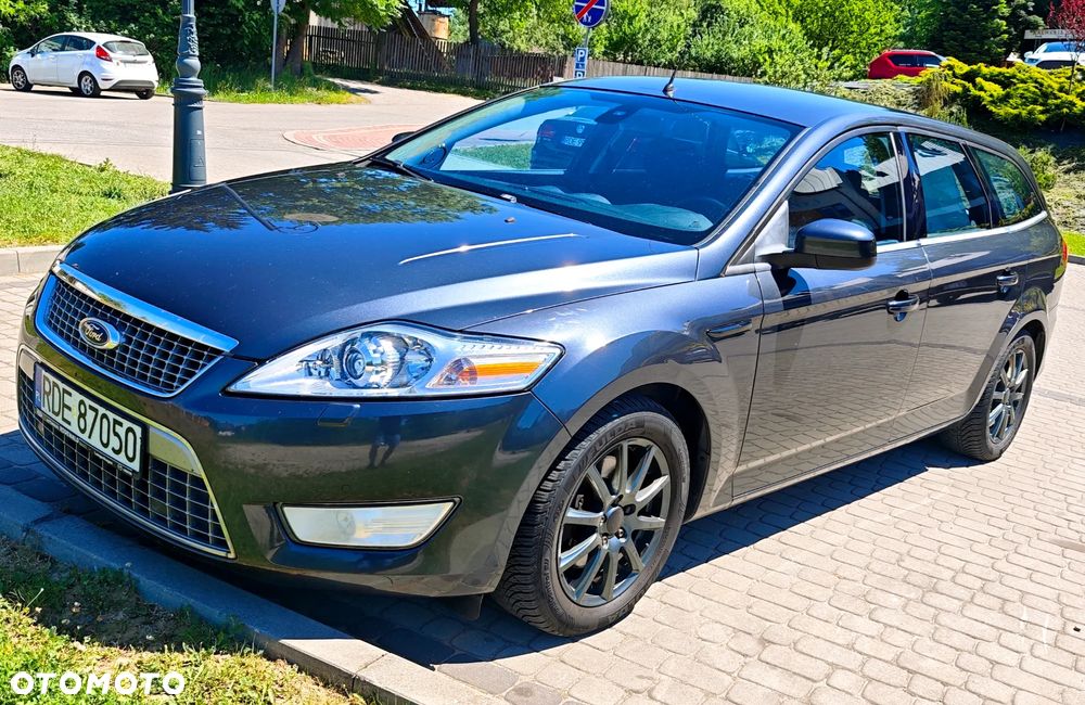 Ford Mondeo 2.0 Viva Titanium - 1