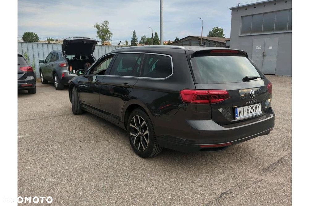 Volkswagen Passat Variant - 2