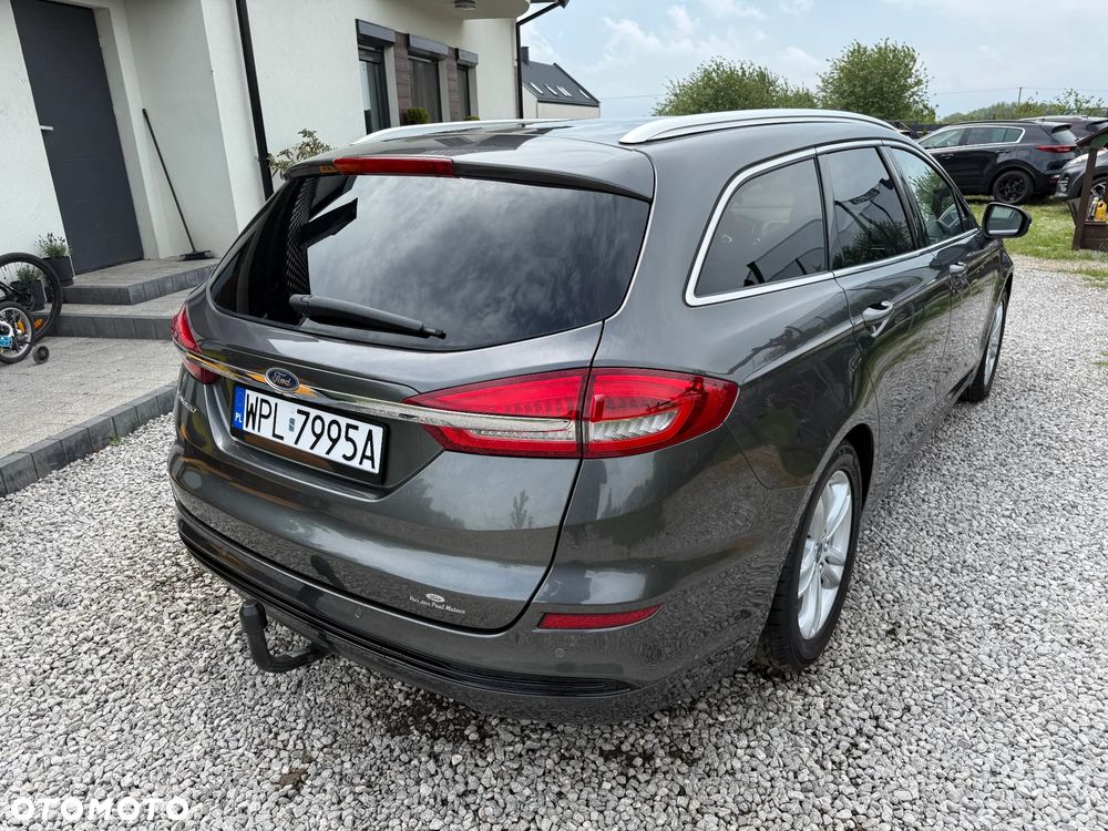 Ford Mondeo 2.0 TDCi Titanium PowerShift - 16